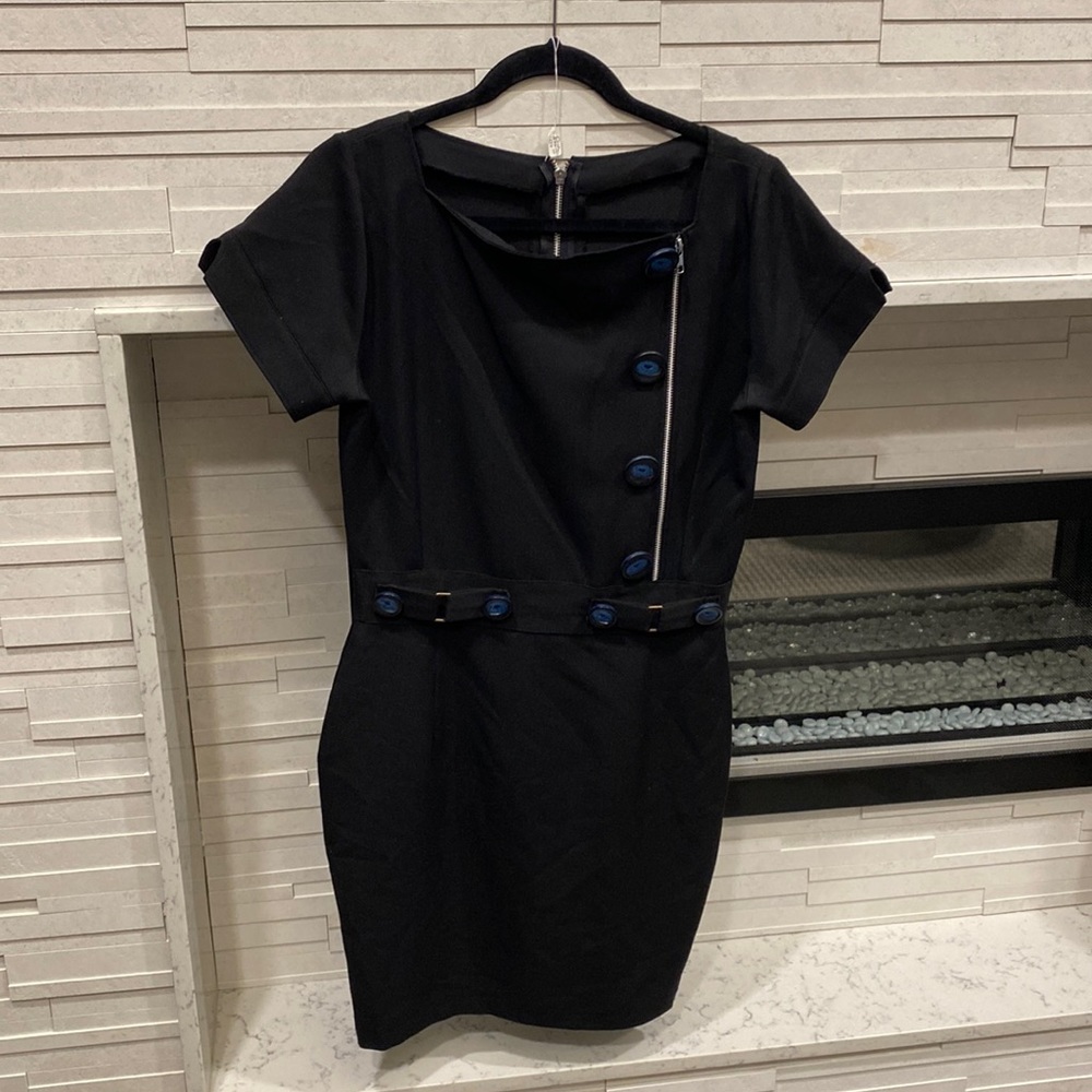 Brand new no tags black dress with blue bottoms, silver zipper, bronze buckle.